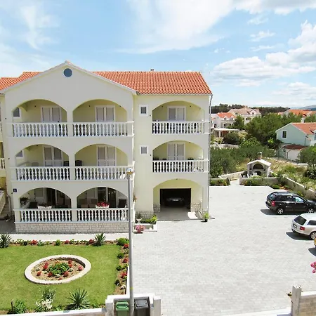 Klaudio Appartement Vodice